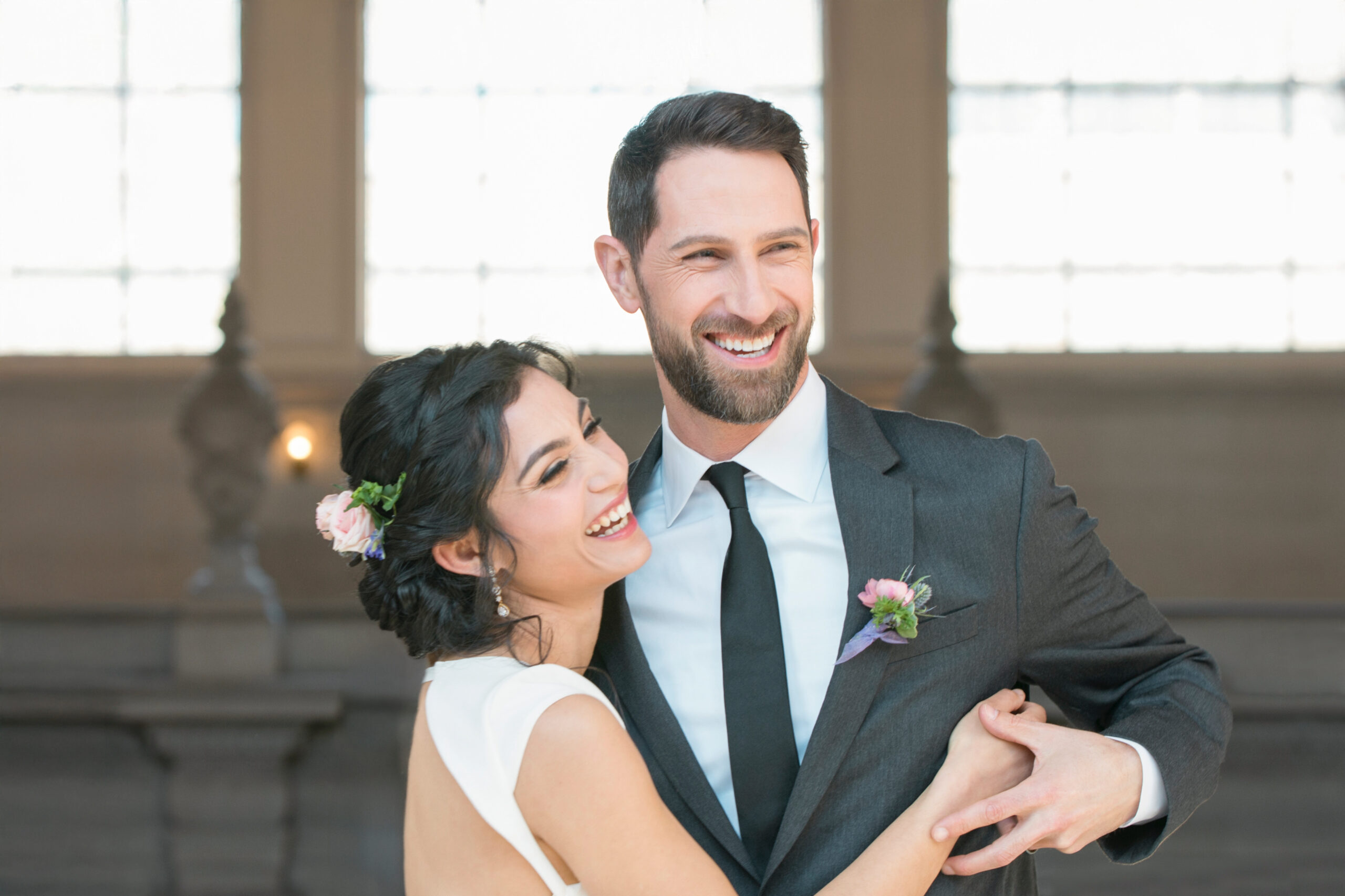 Timeless Weddings and elopements at San Francisco City Hall